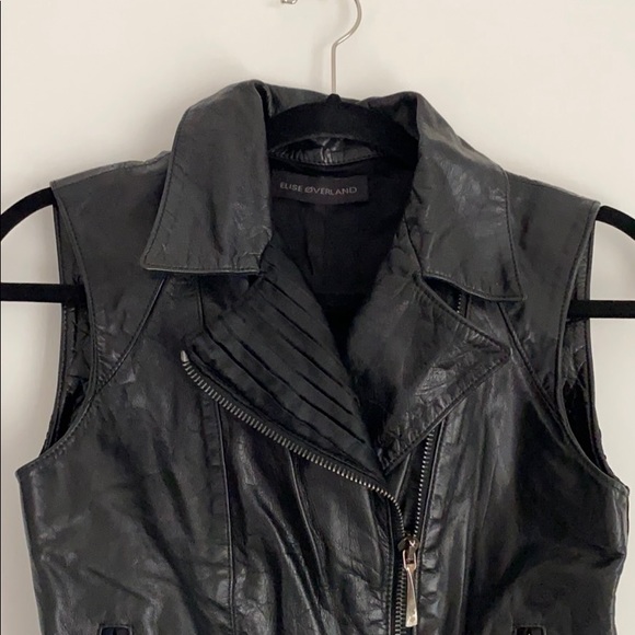 Leather vest - Picture 4 of 8
